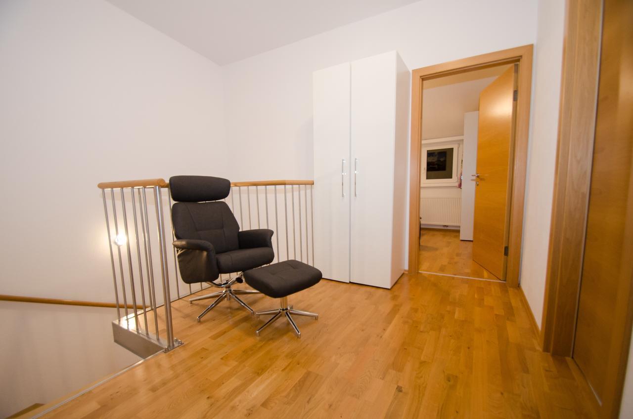 Penthouse Seven By All In One Apartments Zell am See Buitenkant foto