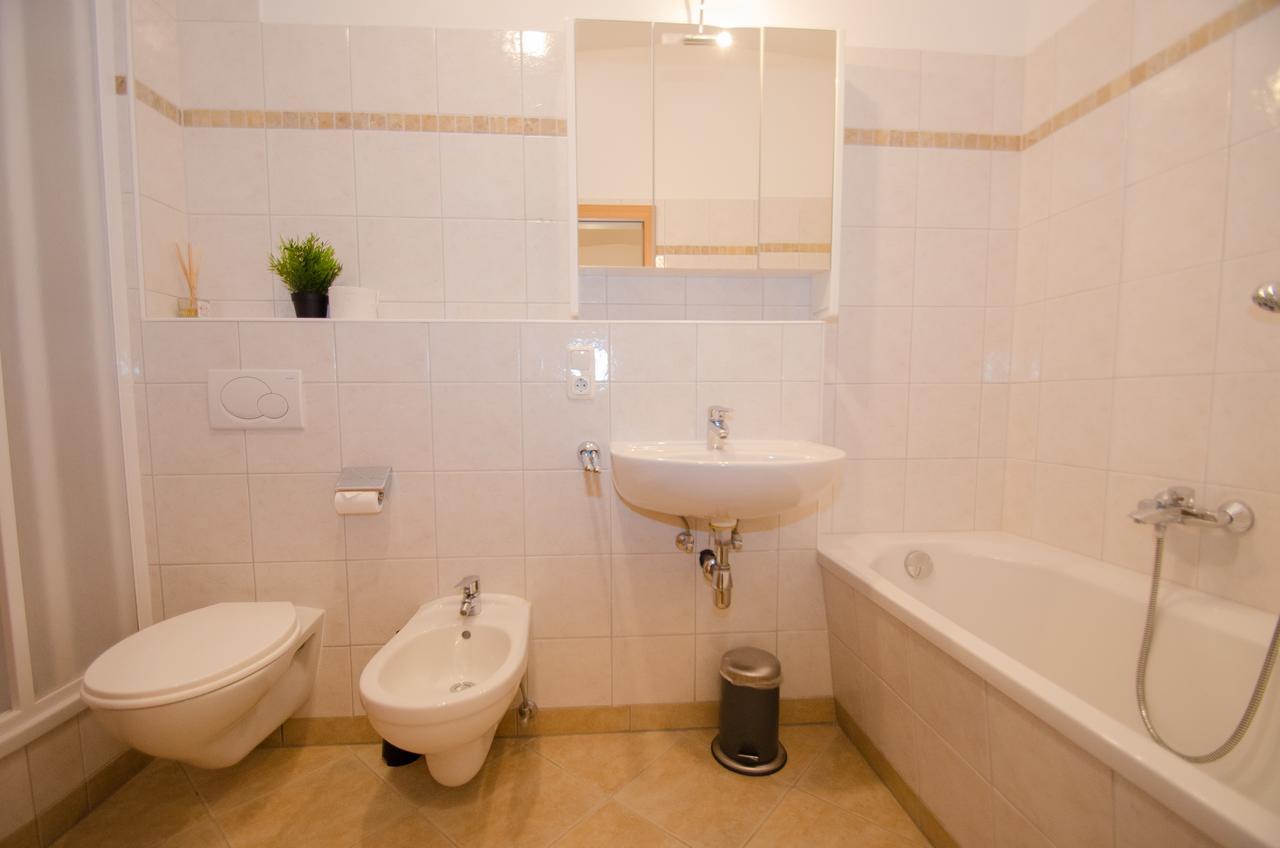 Penthouse Seven By All In One Apartments Zell am See Buitenkant foto